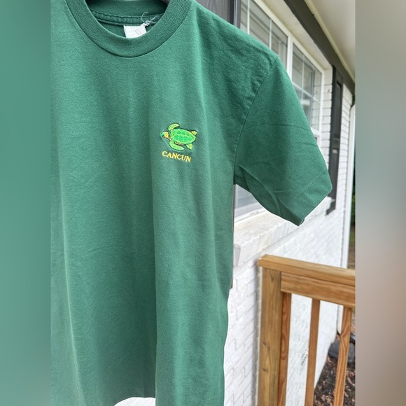 Vintage Cancun Turtle Green Graphic T-Shirt Single Stitch - Picture 4 of 8
